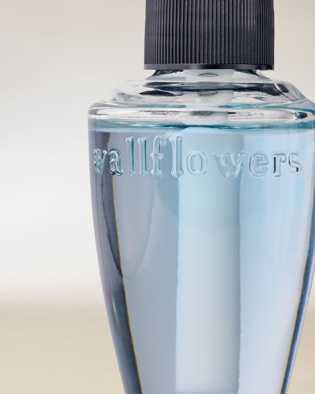 Sun Drenched Linen Wallflowers Fragrance Refill