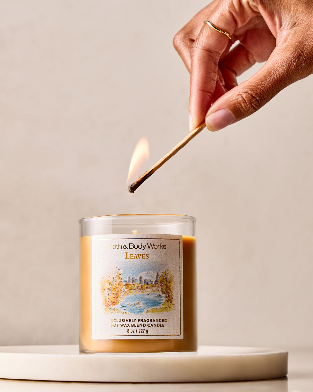 Leaves Single Wick Candle